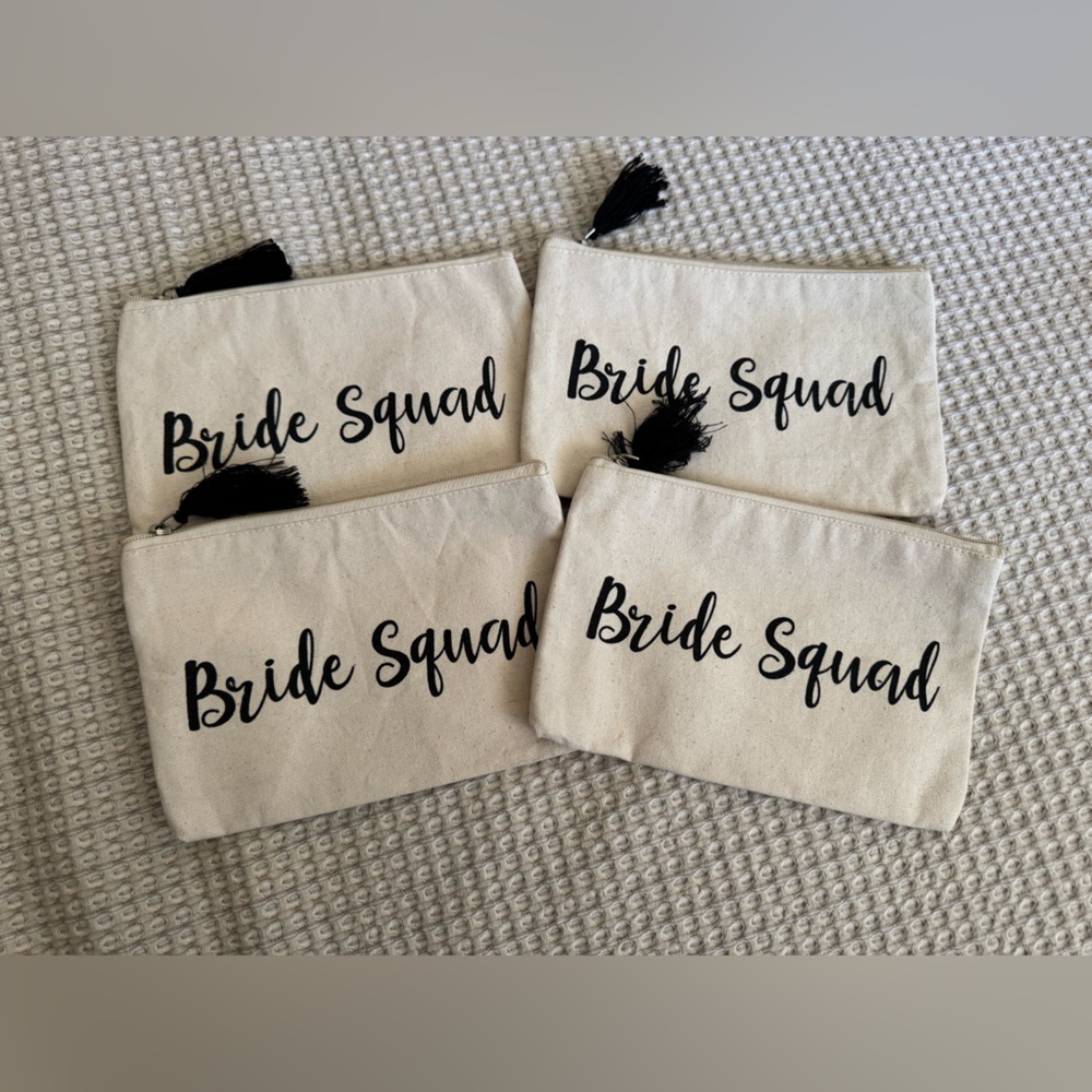 SET OF 4 CANVAS BRIDE SQUAD BAGS - Picture 2 of 7